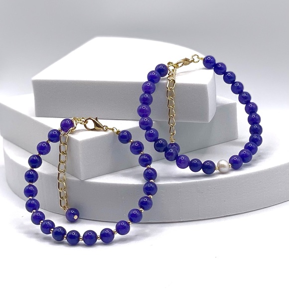 Beautiful Blue Jade Bracelet - Picture 13 of 15